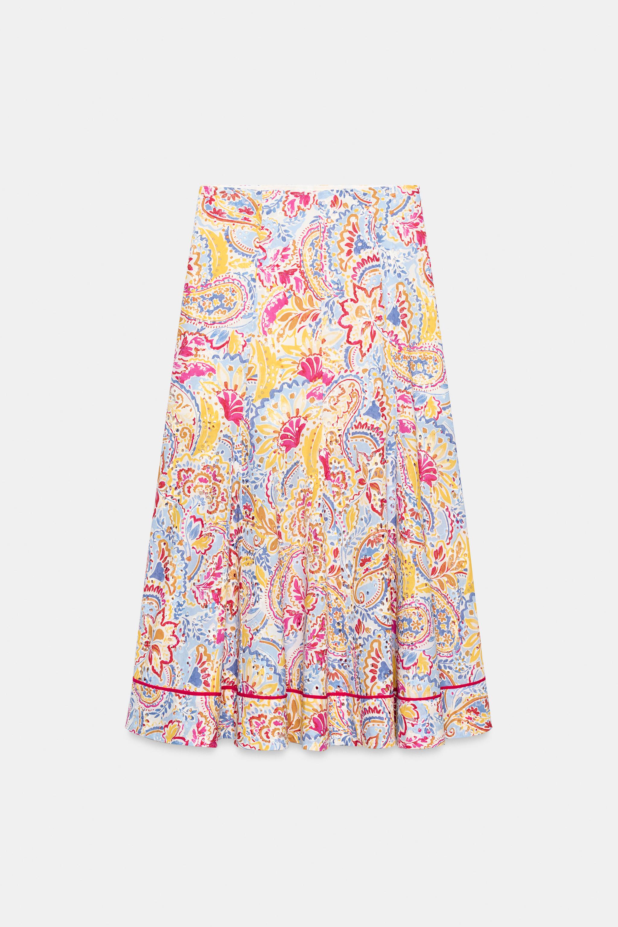 PRINTED EMBROIDERED EYELET MIDI SKIRT